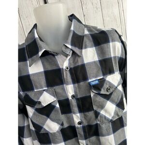 Men's Dixon Flannel Company The Strut Black,White And Blue Plaid Size XL